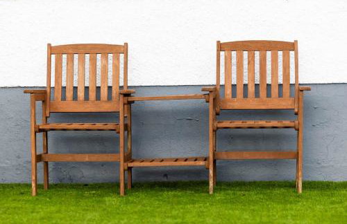 Charming Terrace House for Relaxing Retreat - Foto 24