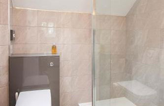 Coot Cottage - holiday house with fantastic lake views - Foto 10