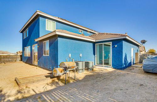 Pool Table and Charcoal Grill Home in Victorville! - Foto 30