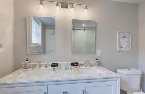 Lake Laurel Lux retreat-King-Dogs Welcome! Sleep 6 - Foto 42