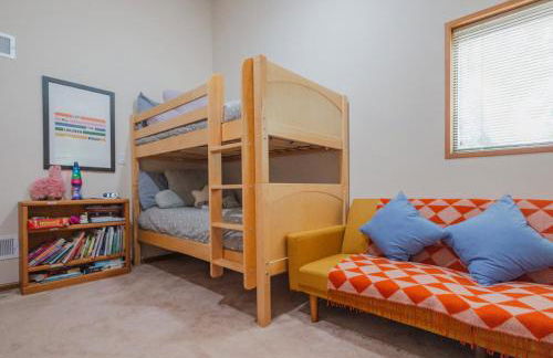 Fireplace Fire Pit Covered Porch & Resort Access - Foto 19