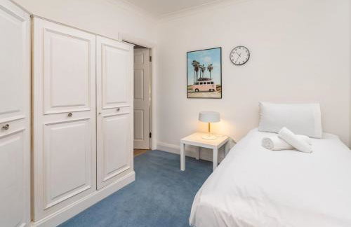 Family Friendly 3 Bed Home In Pinner Pets Welcome - Pass the Keys - Foto 14