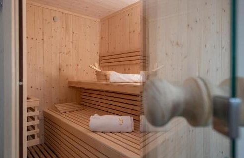 Gorgeous Home In Pican With Sauna - Foto 33