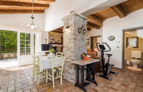 Amazing Home In Moscenice With Wifi - Photo 31