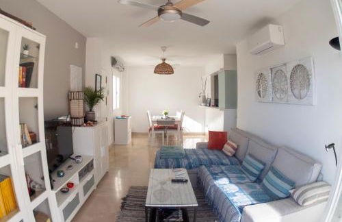 Apartamento con gran terraza con vistas al mar y montaña en Mojácar - Foto 9