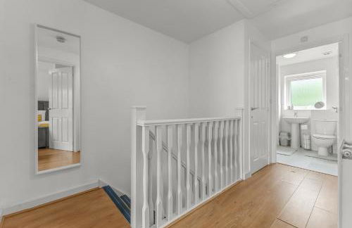 NEW Modern Townhouse Holiday Home Free Parking - Foto 23