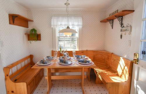 15556 - Walk to Skaket Beach or Bike to Rail Trail w Outdoor Shower SUP Board Ping Pong Table - Foto 3