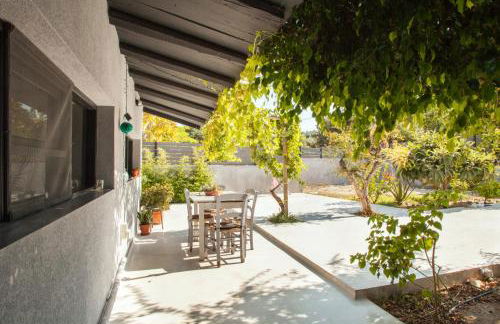 Karteros House 1300meters from the beach! - Foto 12