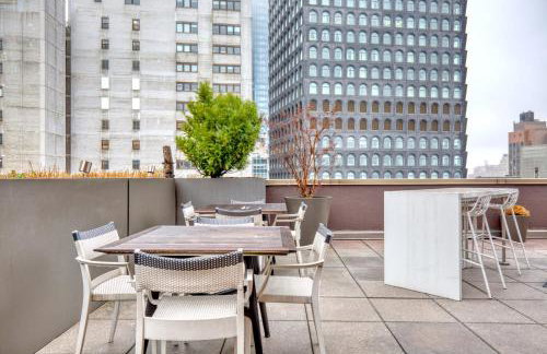 FiDi 2br w wd doorman elevator roof NYC-772 - Photo 21