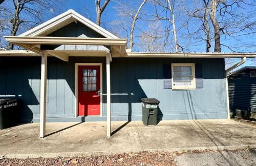 Cottage 11 Lees Ford Marina - Photo 5