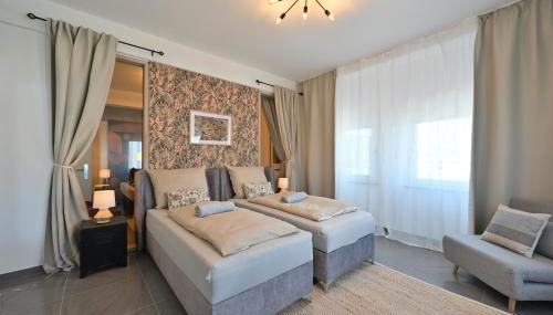 Yello Homes - Luxus Loft für bis zu 7 Personen nähe Airport & Messe, Tischfußball & Whirlpool - Foto 4