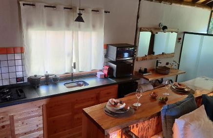 Chalé Valle dos sonhos romântico privativo com hidromassagem e lareira - Foto 17