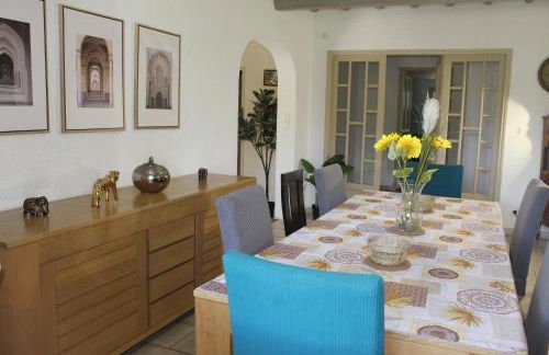 Mas La Gentille ,,, à la campagne , beautiful outdoor , swimming pool , pool house , Nice green Garden , BBQ ,,, only for you , pour passer un séjour inoubliable - Photo 25