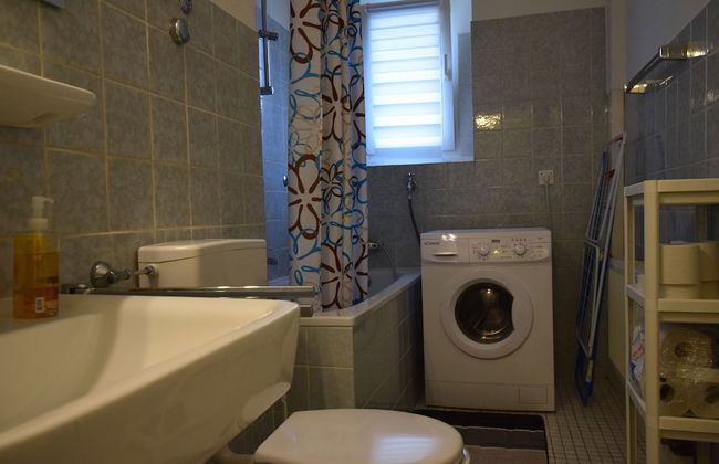 Big 2 Room City Apartment - Photo 21