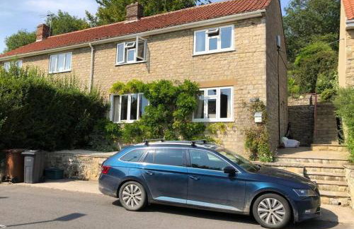 St Anthony’s, bright perkily decorated 3 bedroom house - Photo 37