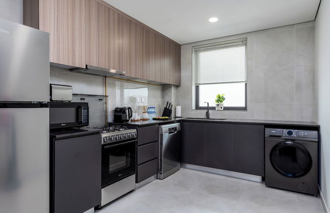 Waves - Stylish 1BR Close to IMG World & Global Village - Photo 6