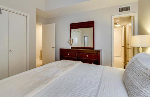 Golf, Swim and Dine! Condo with Lake Conroe Access - Foto 13