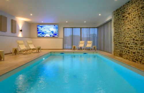 Luxurious Villa With Spa And Indoor Swimming Pool - Foto 40