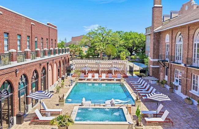 Bywater Suite Hotel - Foto 1