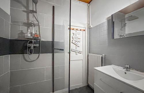 Vue sur la Bastille Appt Calme et Cosy - Foto 18