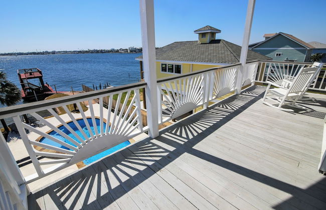 Pool Days and Dock Nights - Foto 9