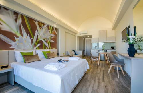 Incognito Creta Luxury Suites and More - Photo 33