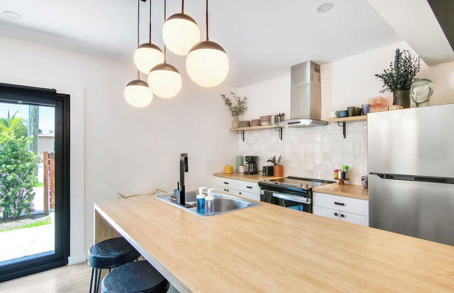 4BR Sleeps 10 Pet Friendly w/ Bbq! - Foto 16