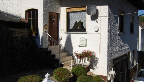 6 Schulstraße - Foto 1