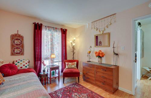 Lovely Concord Townhome Retreat with Community Pool! - Foto 20