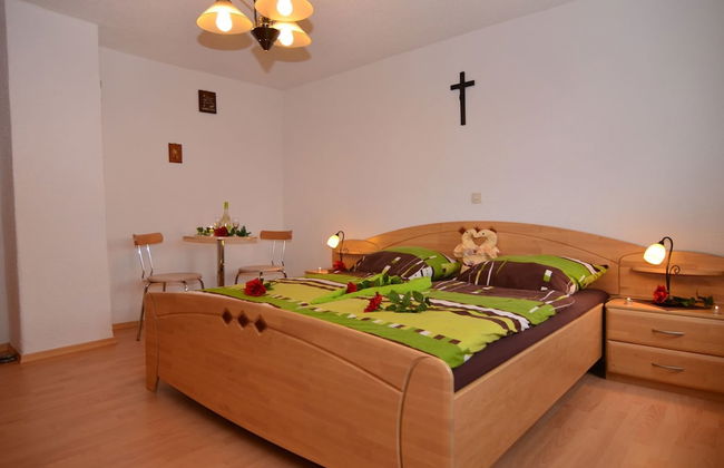 Schones Ferienhaus mit Grossem Garten bei Stadlern - Foto 6