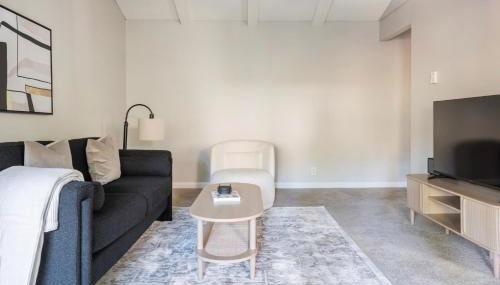 Blueground West Valley pool nr Cupertino Park SFO-2106 - Photo 4, Other