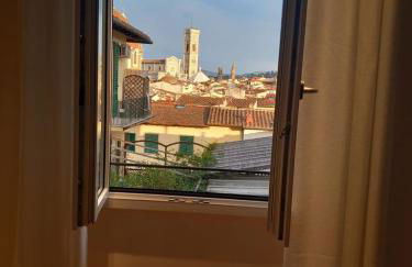 Sweetly Home in Florence Suite con balcone e vista duomo - Foto 1