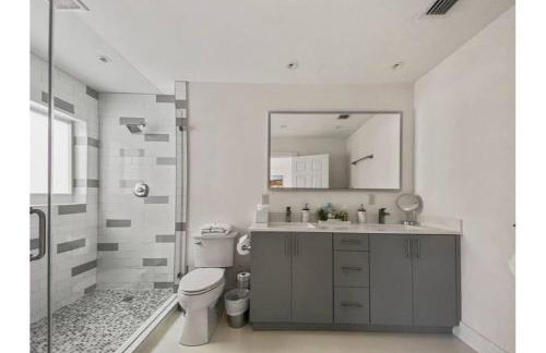 Seahorse Villa 2 by Dream Vacation - Foto 32