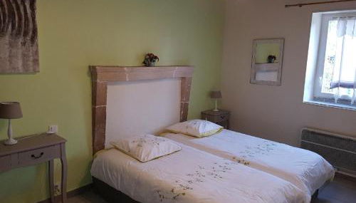 Gîte tout confort près du circuit des 24 Heures, cadre verdoyant, étang clos, 6 pers., lits faits - FR-1-410-207 - Foto 4