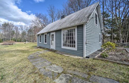 Charming Cottage with Yard - 2 Mi to Tinker St! - Foto 26