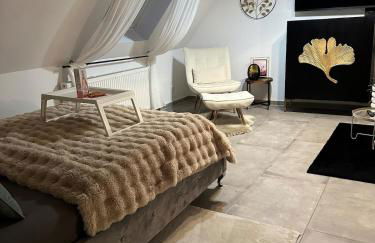 Moderne schicke Dachgeschosswohnung 15 min bis Düsseldorf - Foto 26