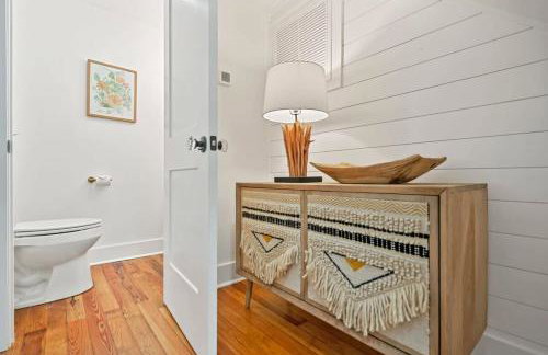 Remodeled Historic 1800s Carriage House, The Castle Garden, Colonial Modern Mansion - Foto 11