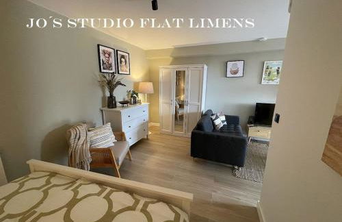 Jo's Studio Flat Limens - Foto 8