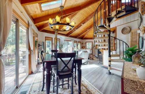 Mendocino Cozy Cabin-Large Patio Grill & Garden - Photo 7