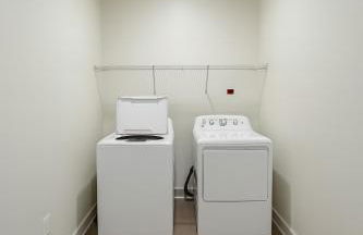 Resort-Style Retreat 1 King 2 Queens, Pool table - Foto 34