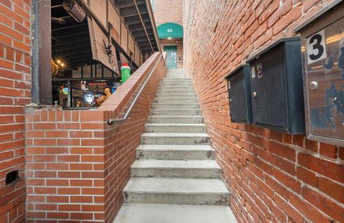 West End Loft - Downtown 5 min walk to River St - Foto 26