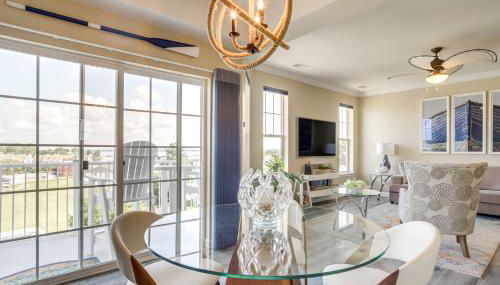 Walkable Condo with Drawbridge Views in Cambridge - Foto 4