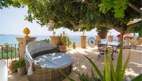 4 Bedroom Stunning Apartment In Ciotta - Foto 3