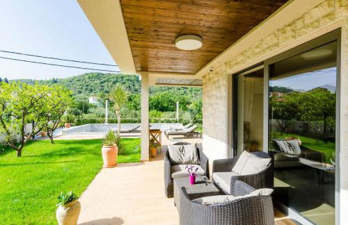 Villa Dolores Apartments - Photo 12