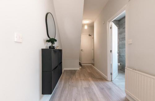 Central 2 Bed Apartment Perfect for Long and Short Stays - Foto 17