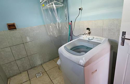 Casa Confortável com Fogão a Lenha e Churrasqueira - Foto 11