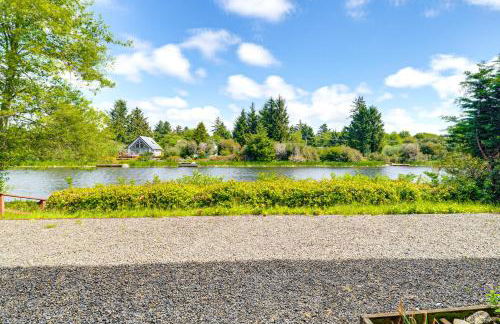 Morning Hikes and Beach Nights Canalfront Condo! - Foto 25