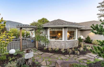 Truly a Treasure by AvantStay Walk to Beach Patio - Foto 38