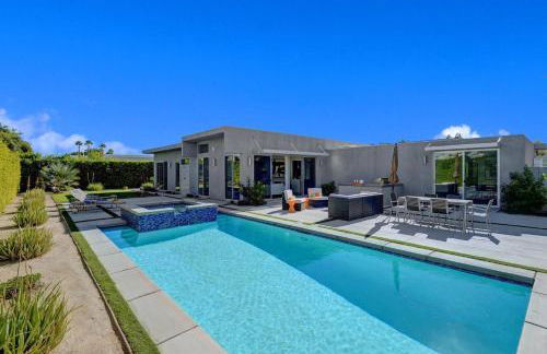 Oranj Door Modern - 4BR Pool, Hot Tub, Large Backyard - Foto 3