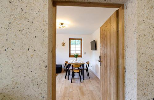 Green Door - Photo 16